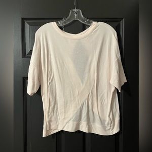 American Eagle open back light pink shirt